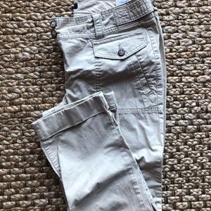 Tommy Hilfiger Capris Sz 6